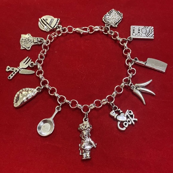 Chef Charm Bracelet Cook Culinary Arts Theme - Picture 9 of 10